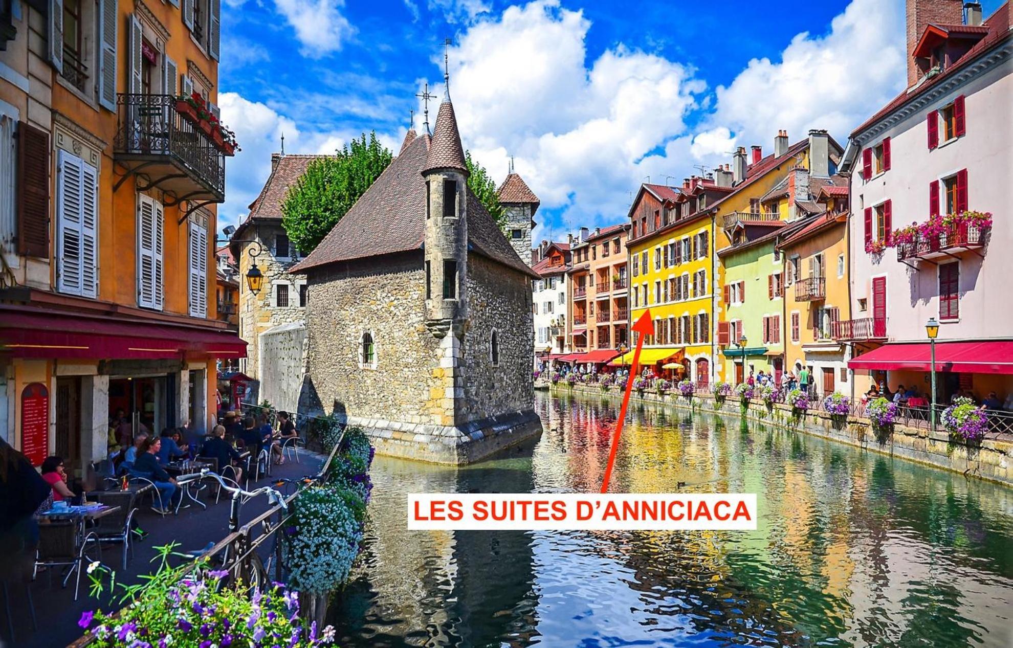 Les Suites D'Anniciaca - Hyper Centre Avec Vue Sur Le Chateau Анси Экстерьер фото